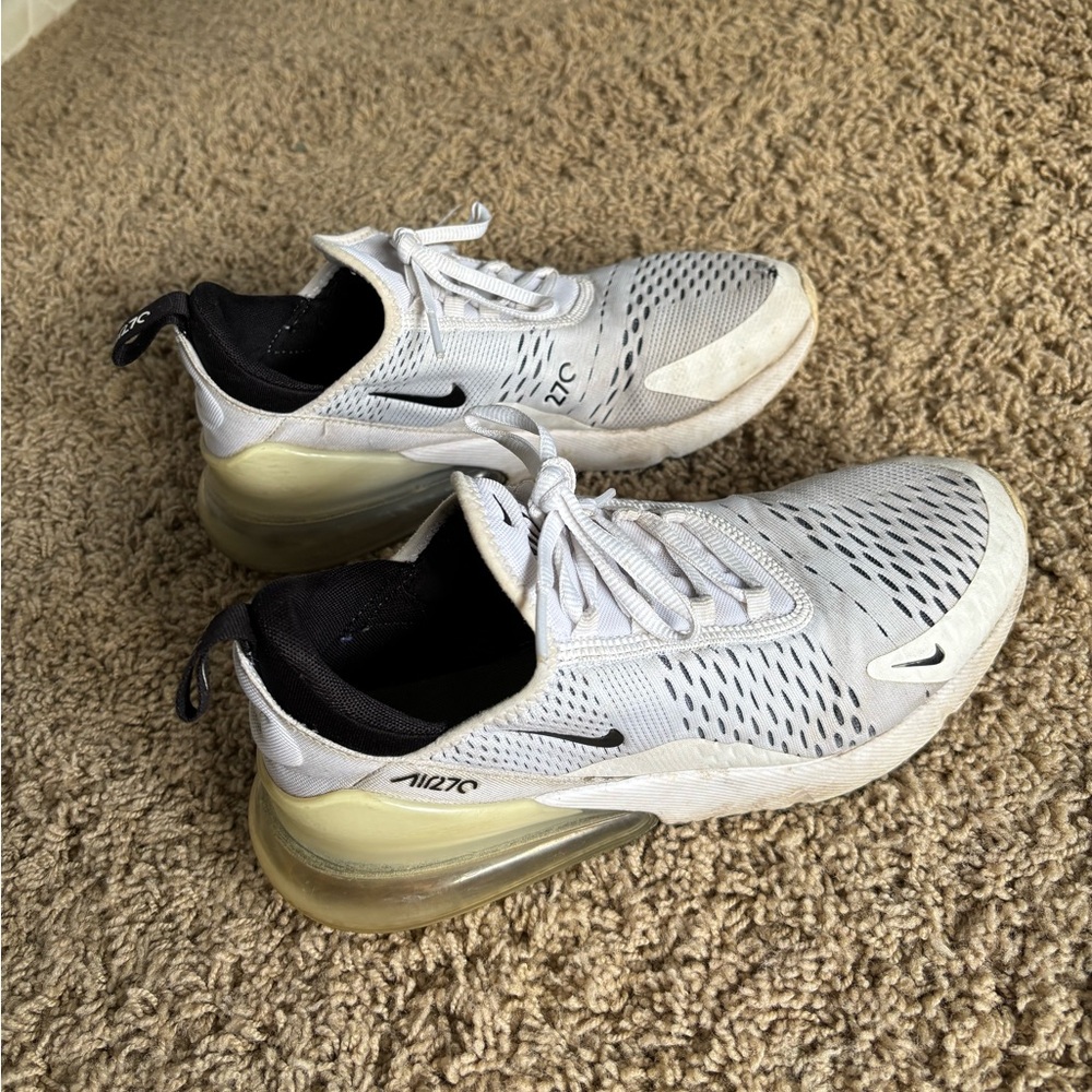 Nike Air Max 270